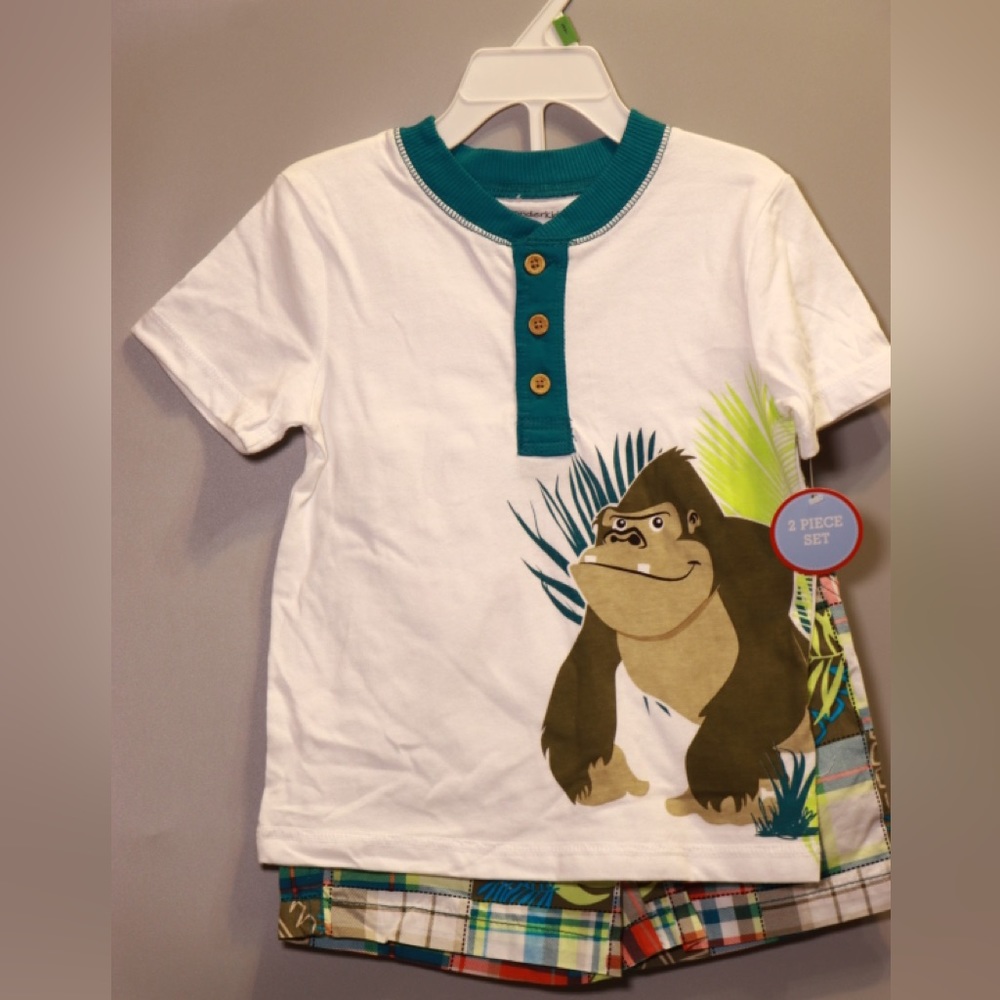 Two pieces gorilla outfit